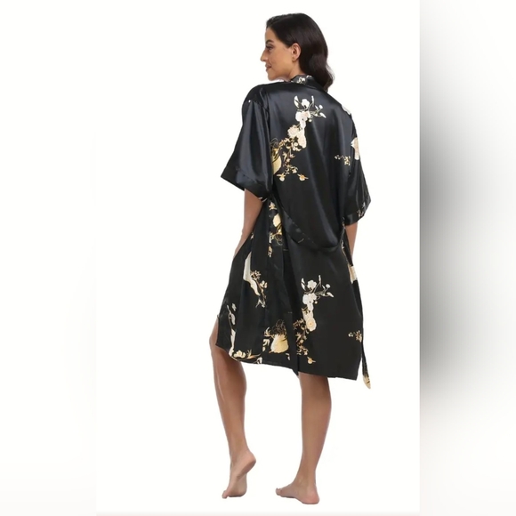 Floral Pajama Set - Picture 2 of 7